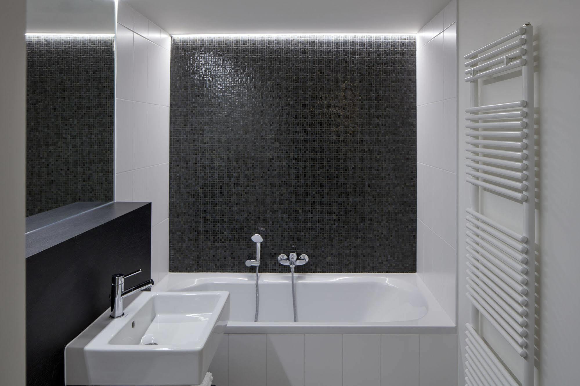 Alpha Hotel And Aparthotel Tienen Zewnętrze zdjęcie